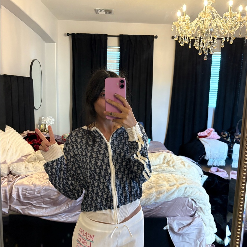 Vintage Dior monkgram cardigan and pouch set - Picture 10 of 10